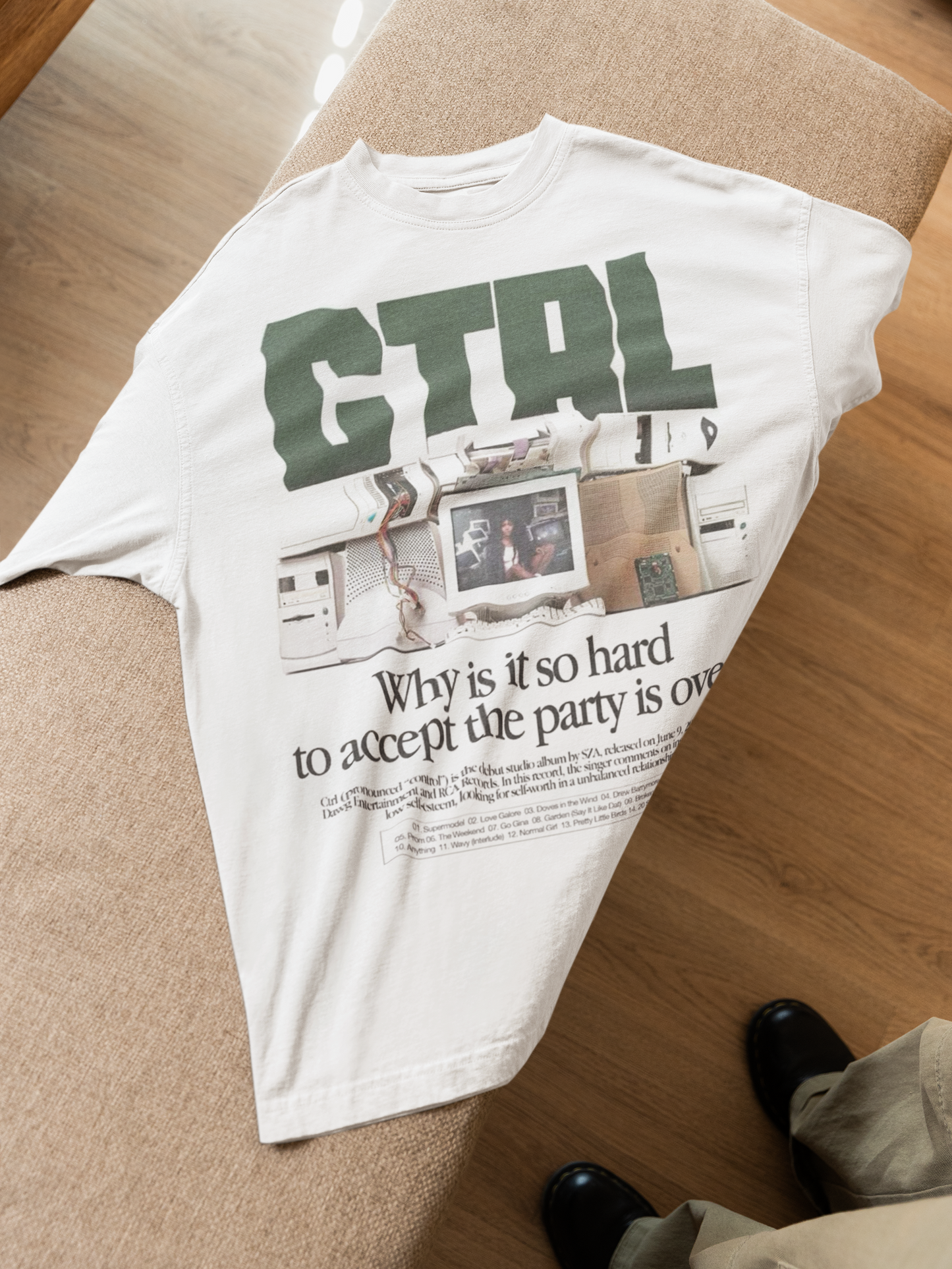 CTRL - 90's Magazine Ad Style Tee